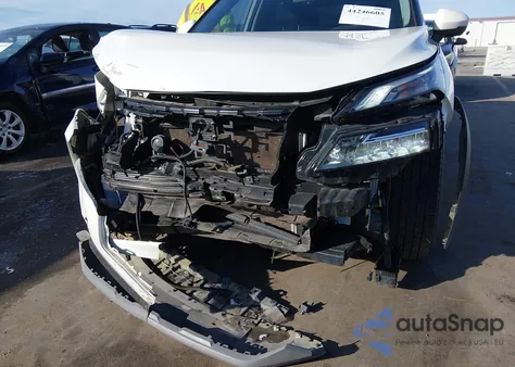 2021 Nissan Rogue Sv Intelligent Awd z USA, uszkodzony, nr VIN 5N1AT3BB0MC812894